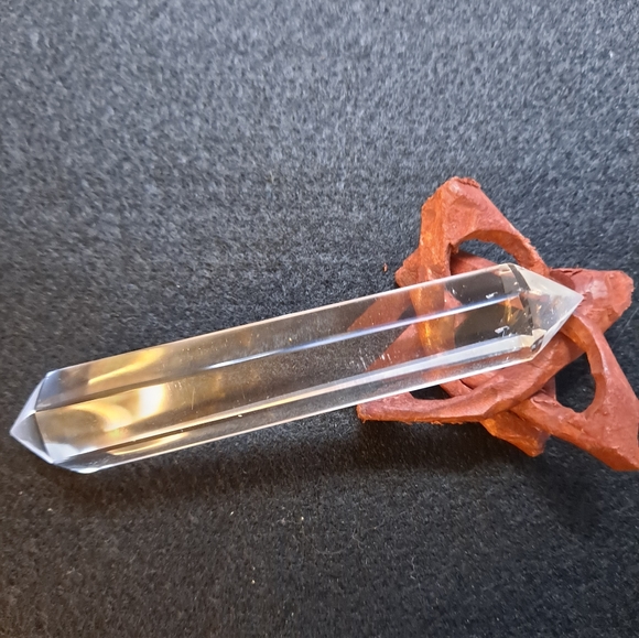 Double-Terminated Clear Quartz Crystal Wand - Picture 4 of 5
